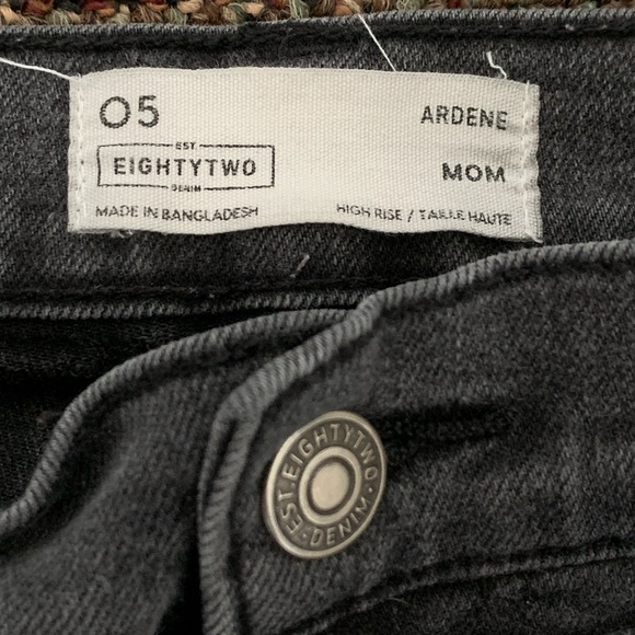 Grey/black jeans from ardene. Size 5 (fit like a 2) - Picture 3 of 3